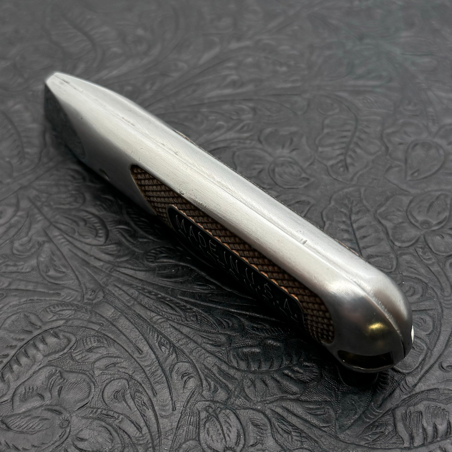 Hand Engraved GOLDBLATT (fixed blade) Utility Knife