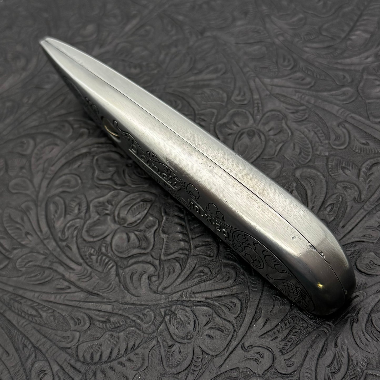 Hand Engraved (fixed blade) Utility Knife