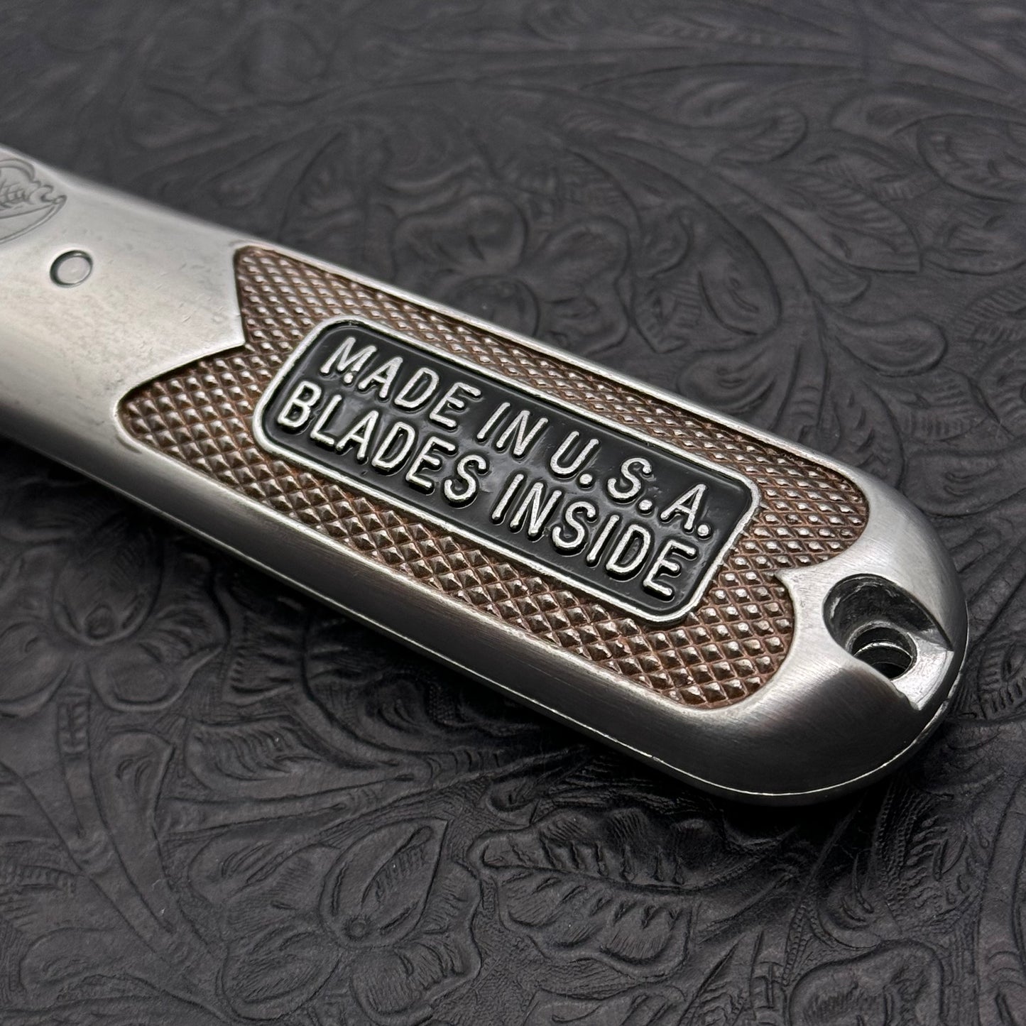 Hand Engraved Crain (fixed blade) Utility Knife