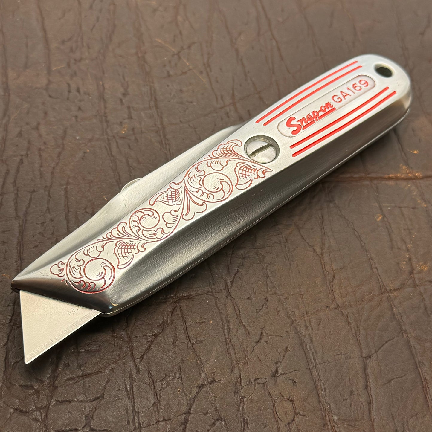 Hand Engraved Snap-On (retractable) Utility Knife
