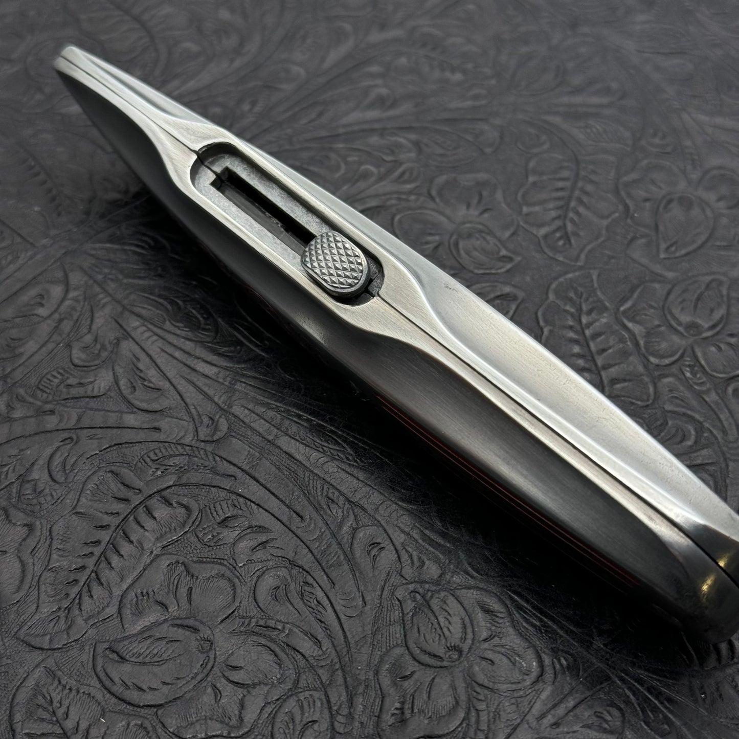 Hand Engraved (retractable) Utility Knife