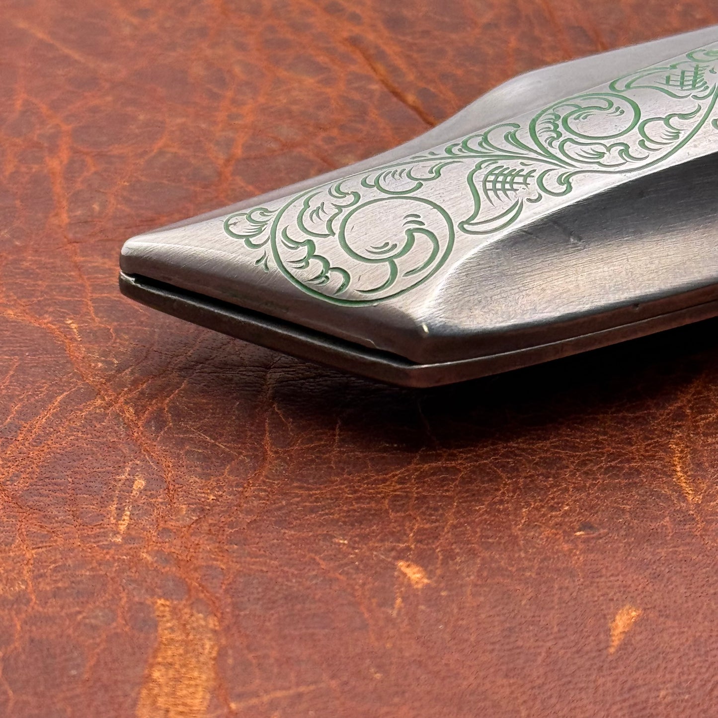 Hand Engraved Snap-On (retractable) Utility Knife