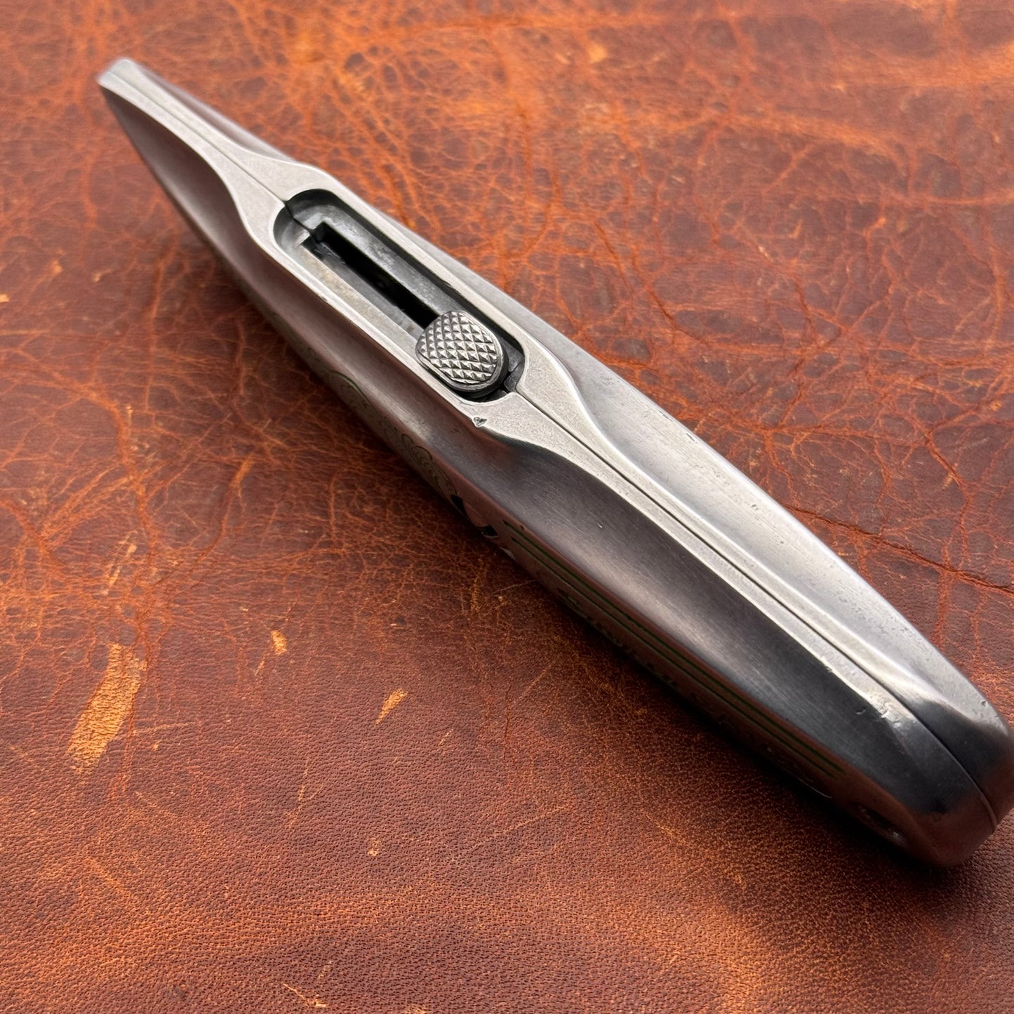 Hand Engraved Snap-On (retractable) Utility Knife