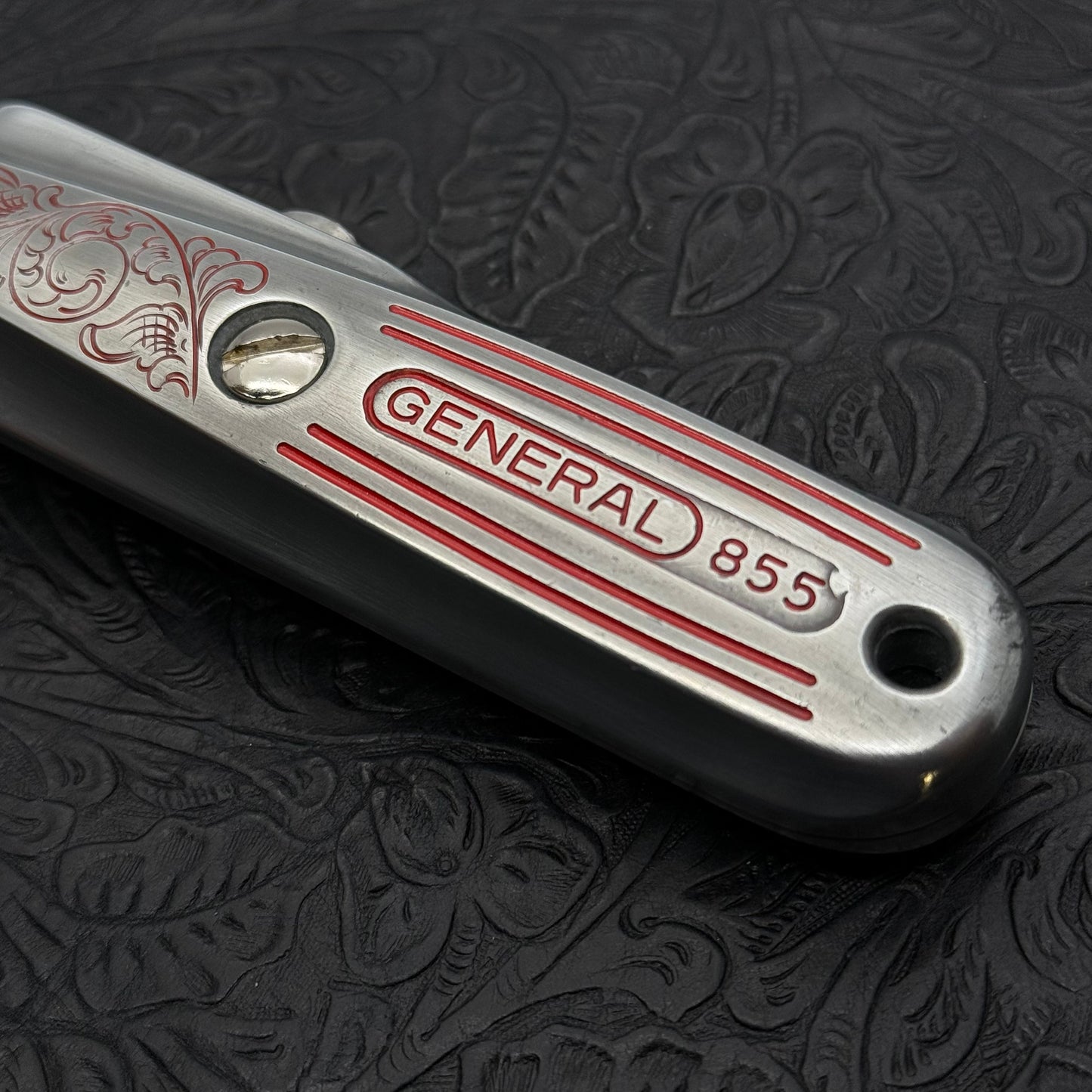 Hand Engraved (retractable) Utility Knife