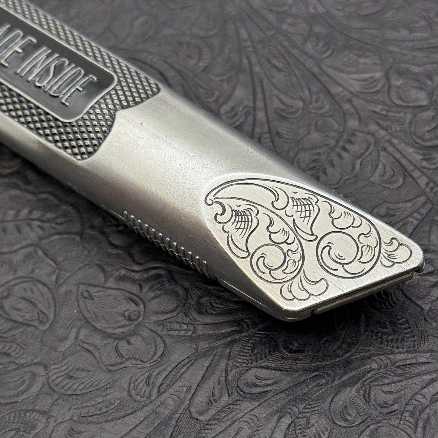 Hand Engraved Grabber (fixed blade) Utility Knife