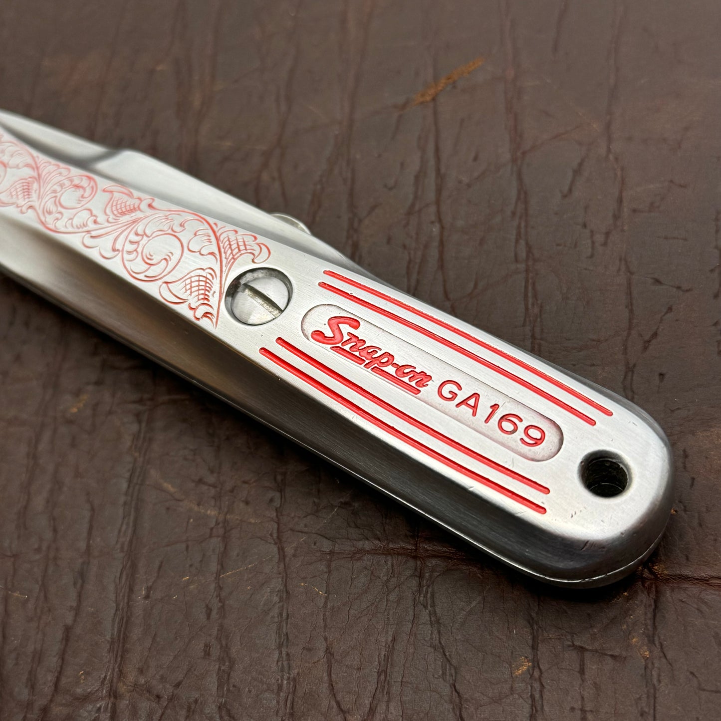 Hand Engraved Snap-On (retractable) Utility Knife