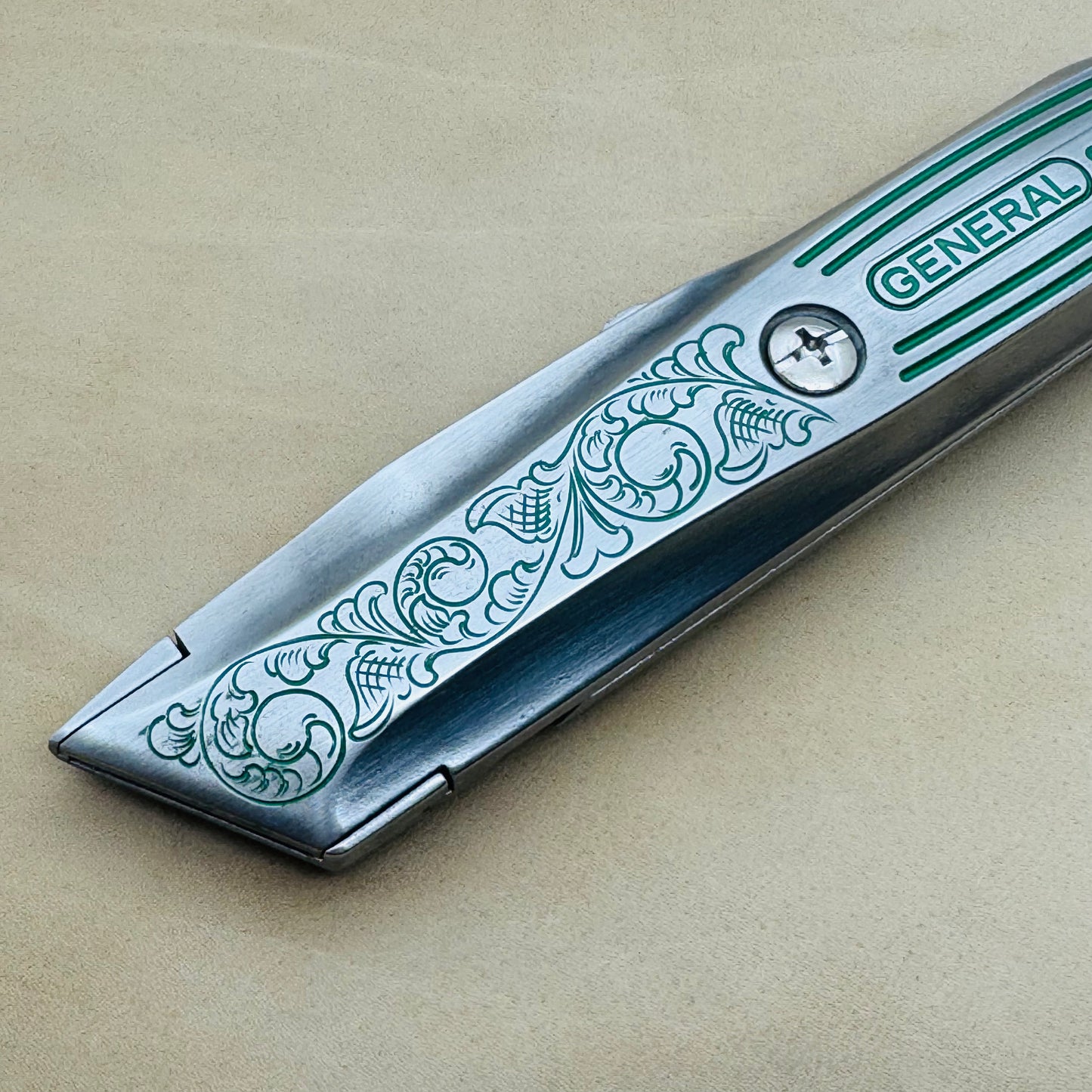 Hand Engraved General (retractable) Utility Knife