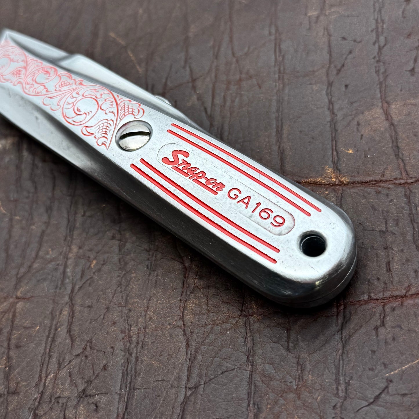Hand Engraved Snap-On (retractable) Utility Knife