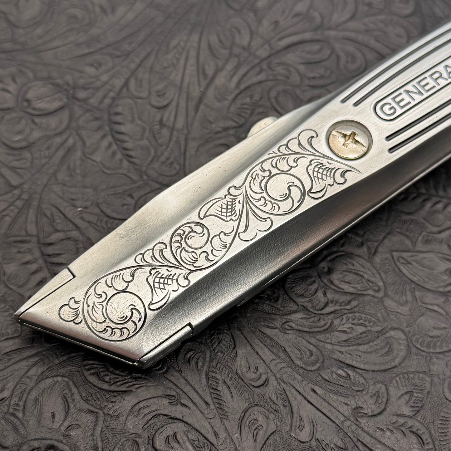 Hand Engraved General (retractable) Utility Knife